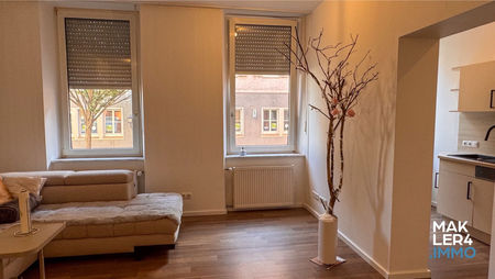 Moderne 3-Zimmer-Altbauwohnung nahe Stadtgalerie, Vermittlung von makler4.immo