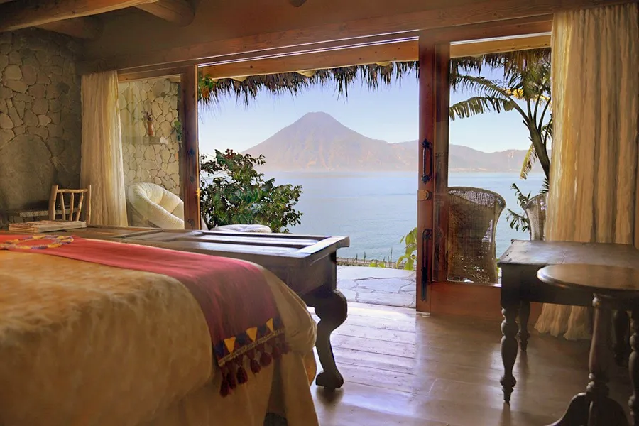 01-Ceiba-Suite.webp