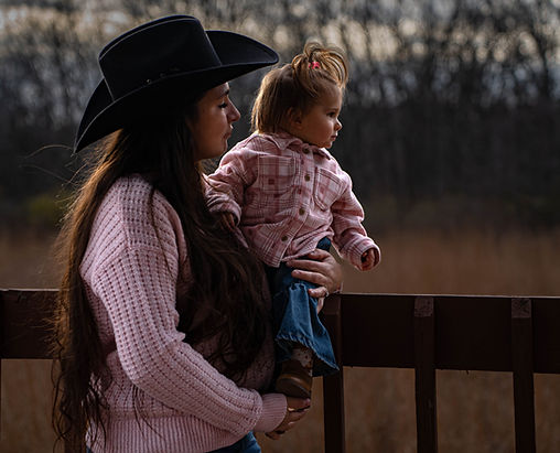 Mother and daughter Portrait photographed by the lifestyle photographer Untamed Spirit Imagery