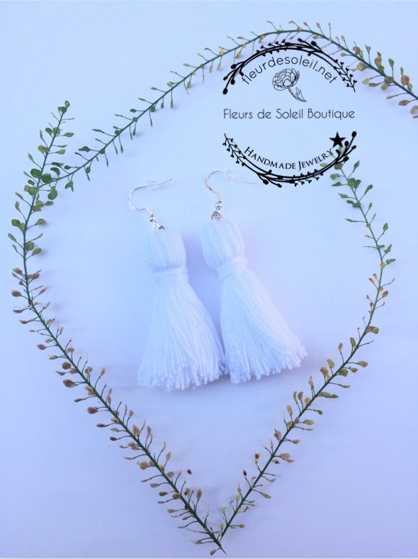 Miniatura: Boucles pompons blanche 