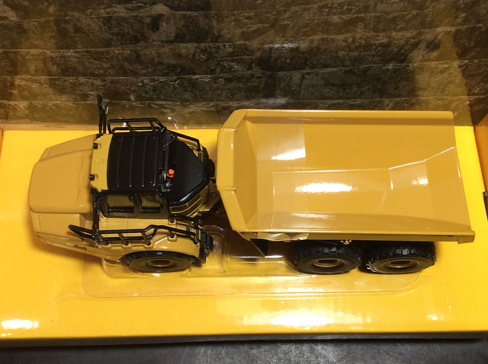 Thumbnail: 1:64 Cat Articulated Truck 85639