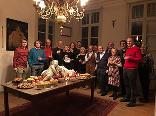 bestuur werkgroep De Lei 2018 kerstborrel.jpg