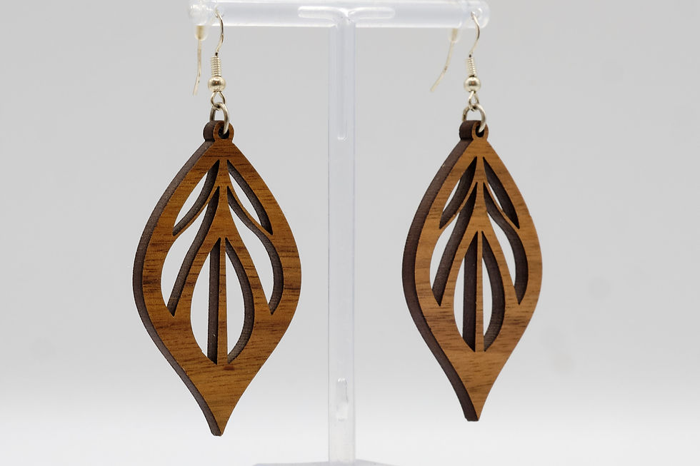Thumbnail: Leaf-shaped oak wood earring