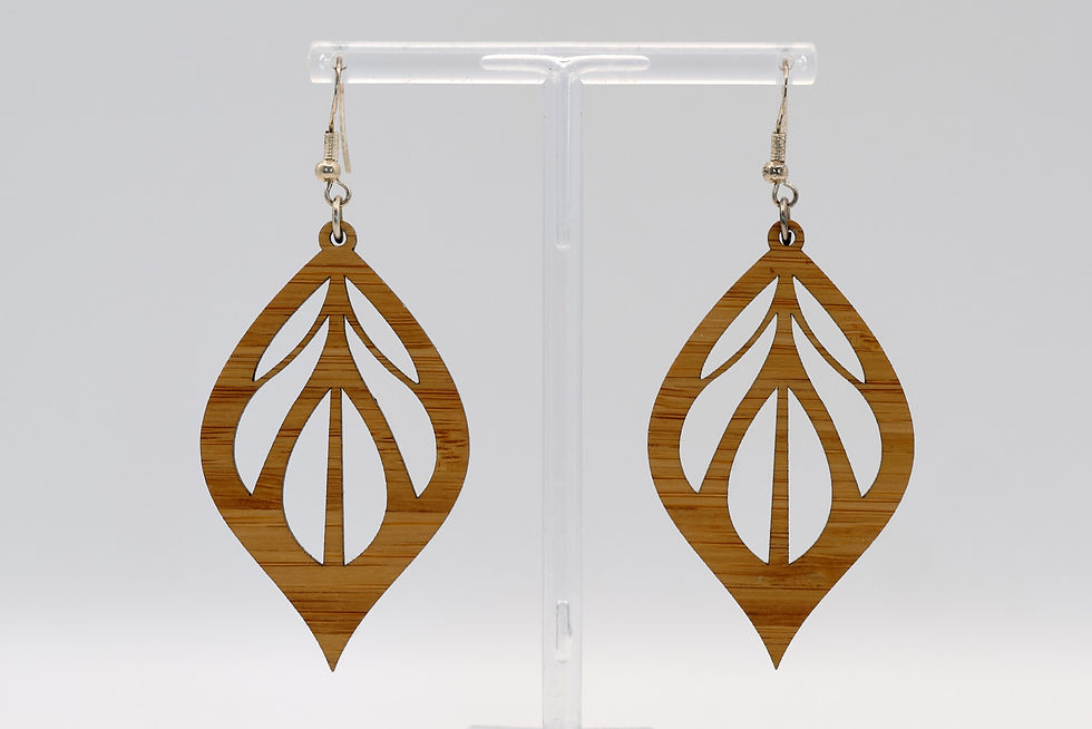 Thumbnail: Leaf-shaped bamboo earrings
