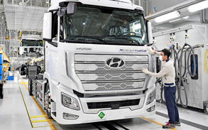 Hyundai presenta el primer camión, de gran tonelaje, de hidrógeno del mundo