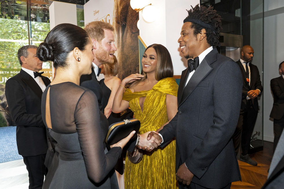 Why on earth is the world criticizing Meghan's dress and not Beyoncé's?