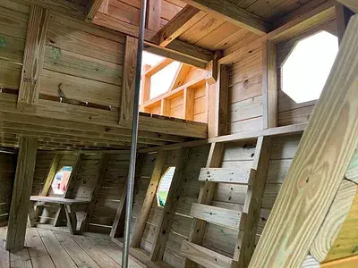 Thumbnail: Noah's Ark