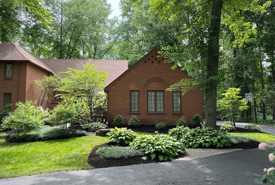 Landscaping clean up toledo ohio
