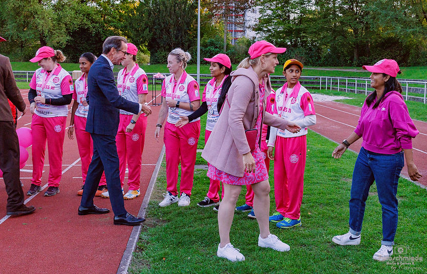 20250927-CB__2139_edited.jpg