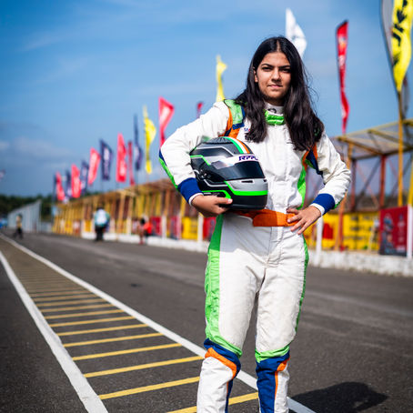 Shriya Lohia: La Stella Nascente dell’India in Formula 4