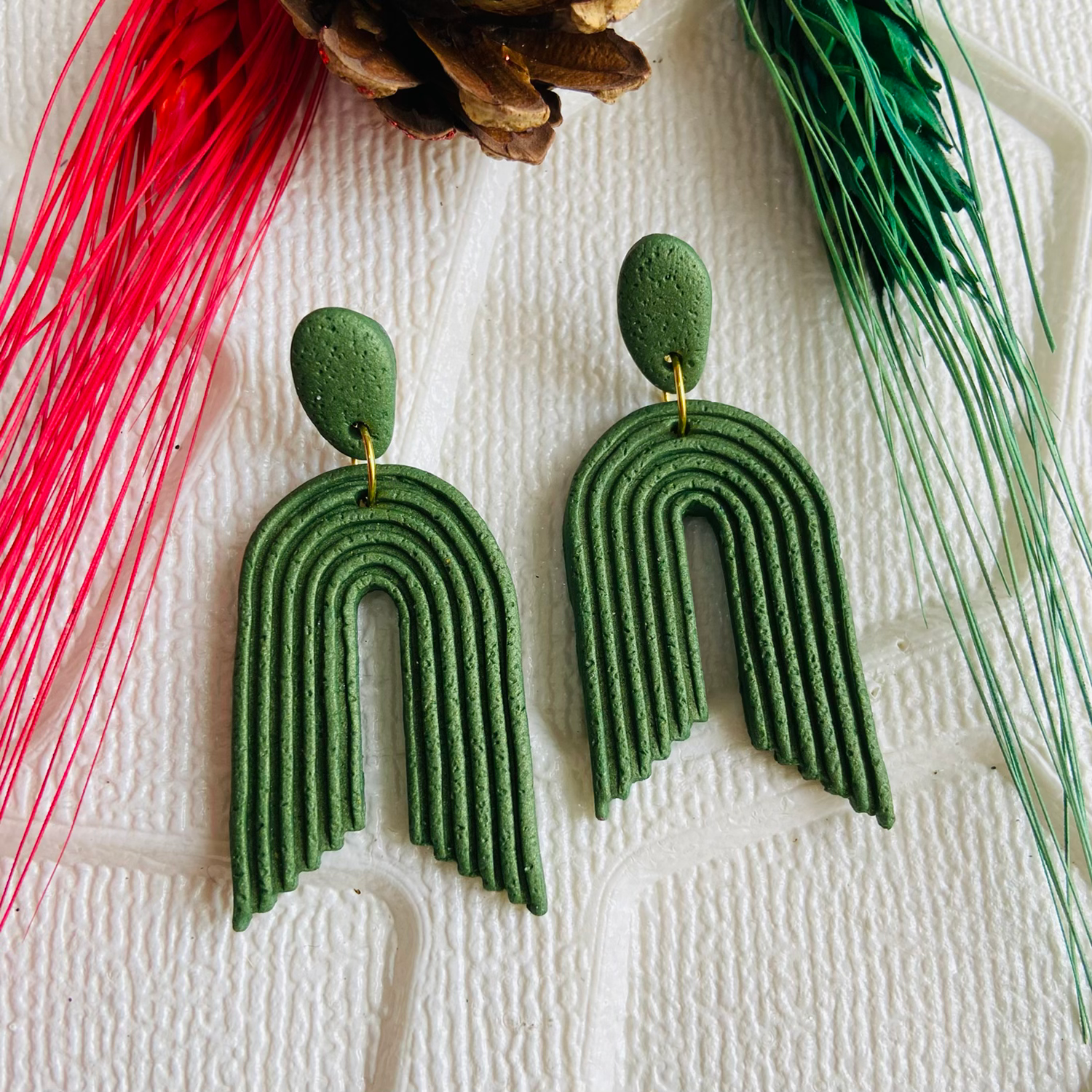 Aretes
