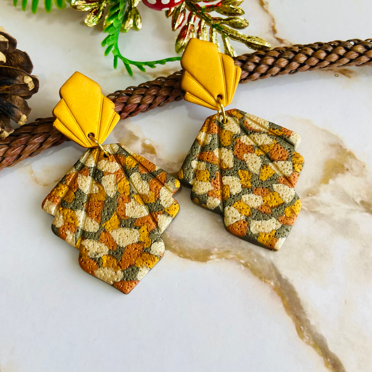 Aretes