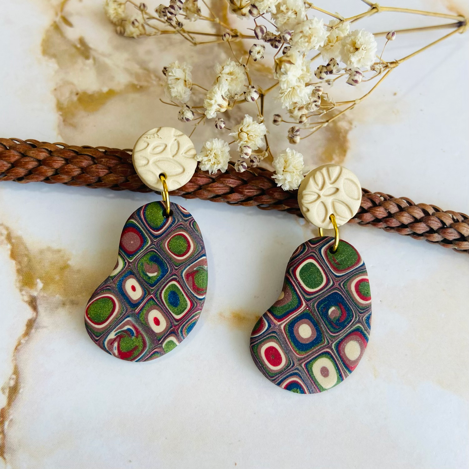 Aretes