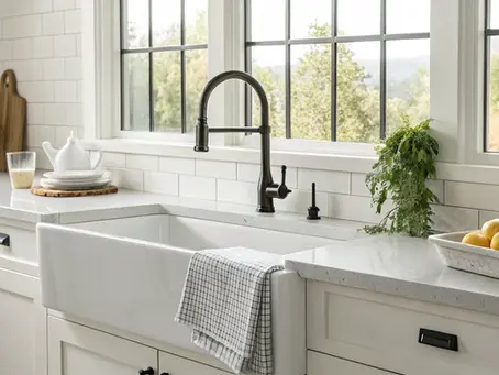 The Real Pros & Cons of a Farmhouse Kitchen Sink