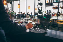 Corporate Networking Event mit Top-Managern – Berlin Skyline Location