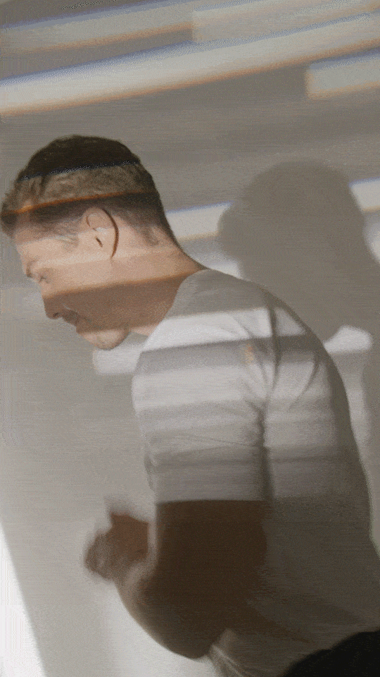MummEditV3-TwoLogosH264-ezgif.com-optimize.gif
