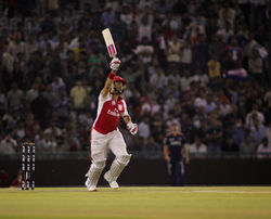 Freelance Sports Photographer in Delhi | Professional IPL Cricket Photographer in India