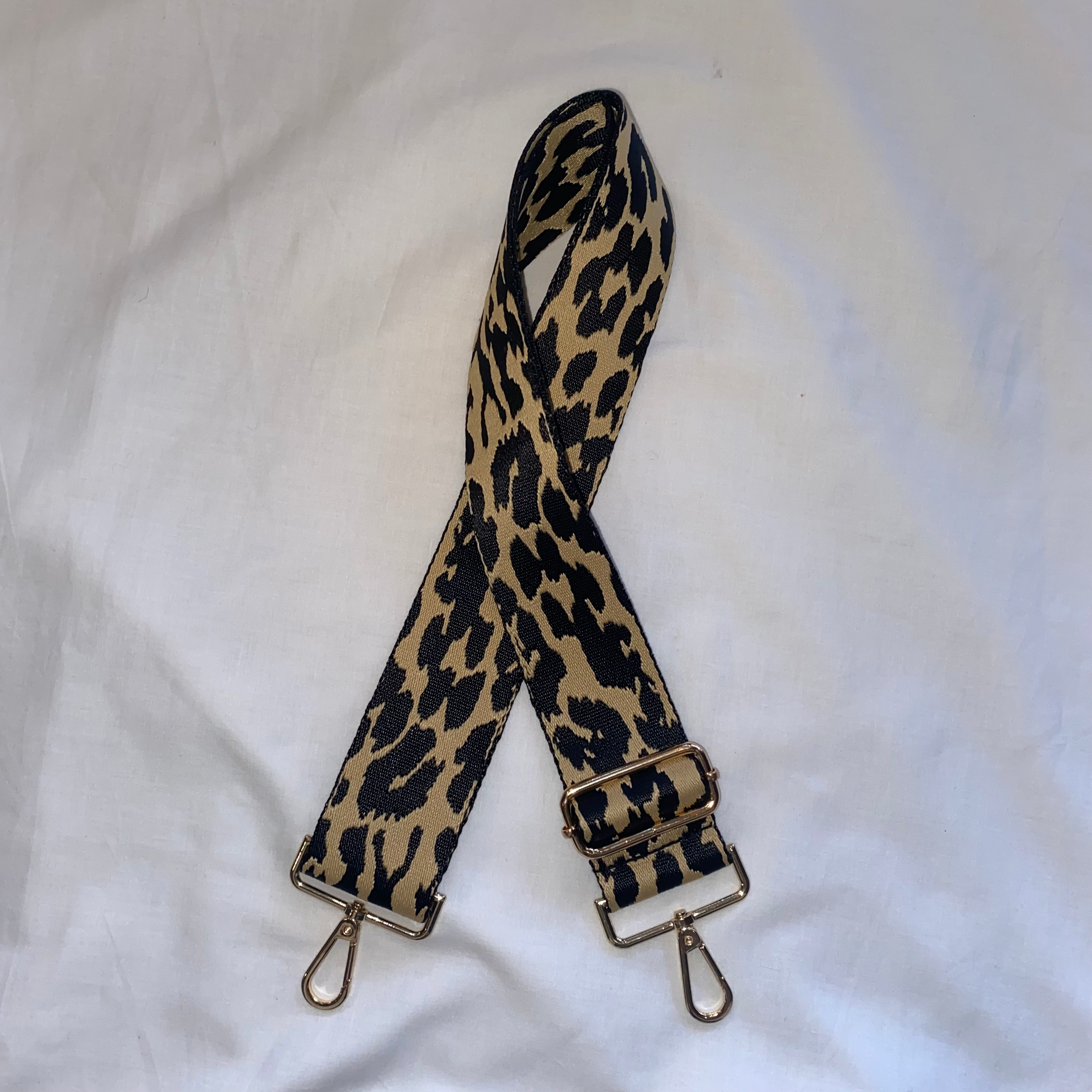 BEIGE LEOPARD PRINT BAG STRAP