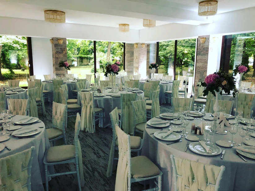 La Teatru La Călinescu