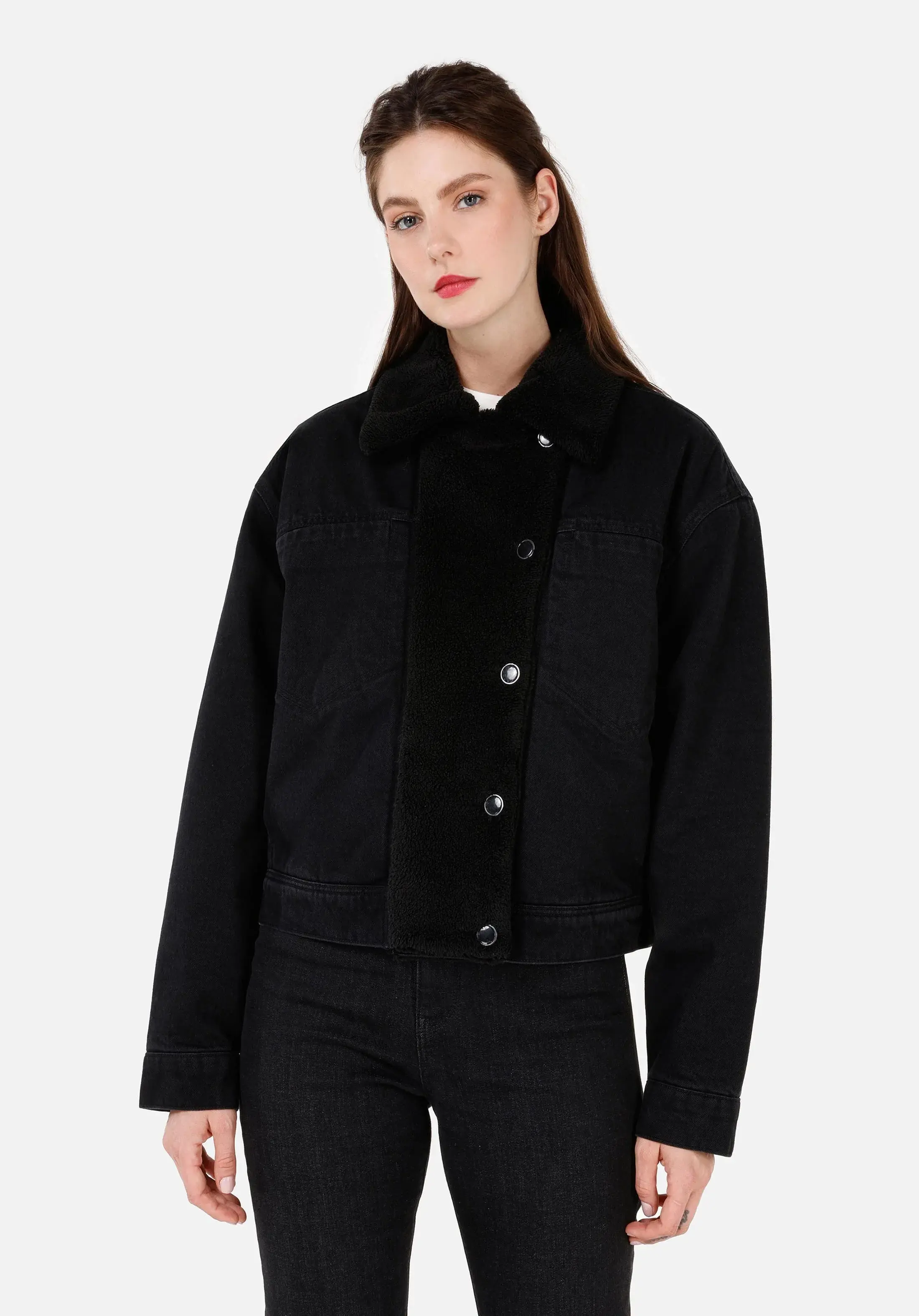 جاكيت جينز ستاتي