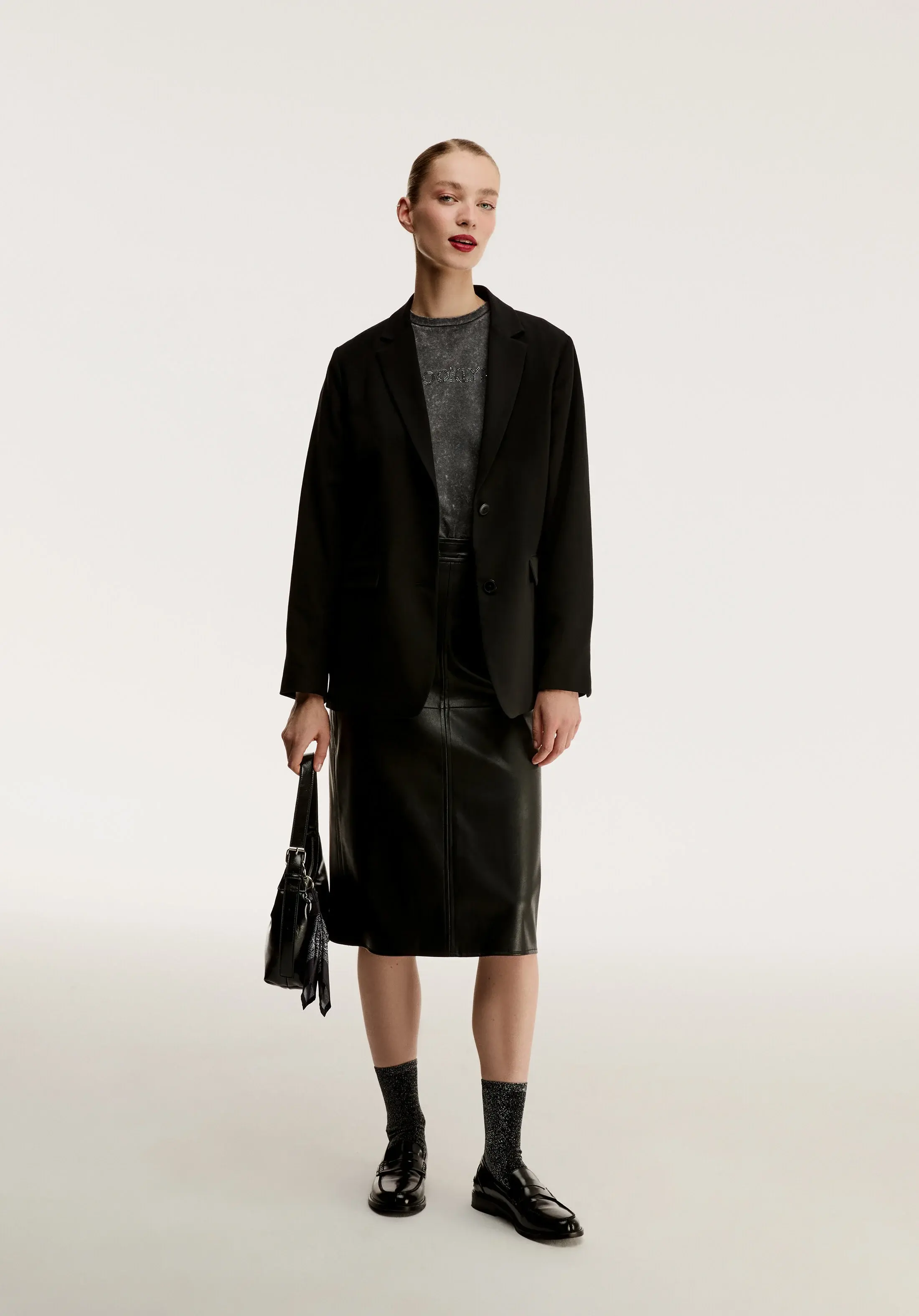 تنورة للنساء