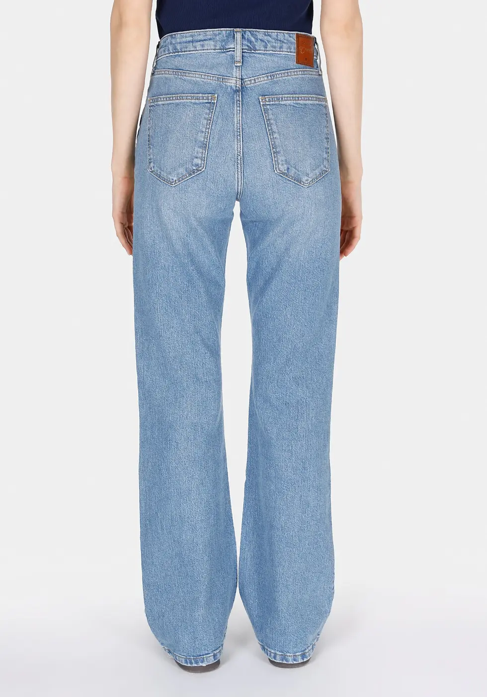 Thumbnail: 971 MONICA