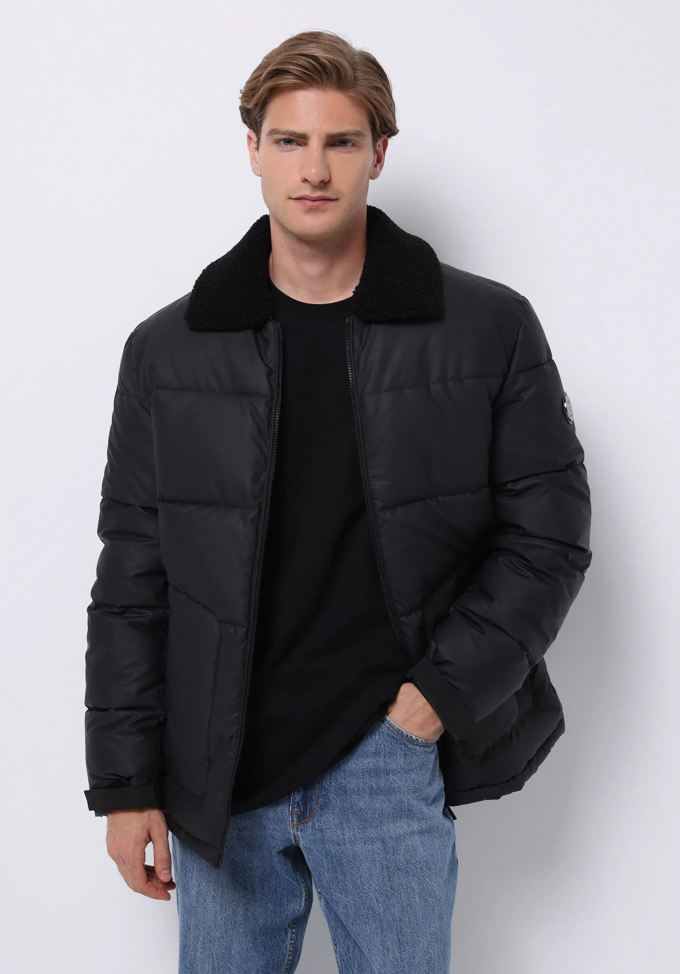 جاكيت رجالي