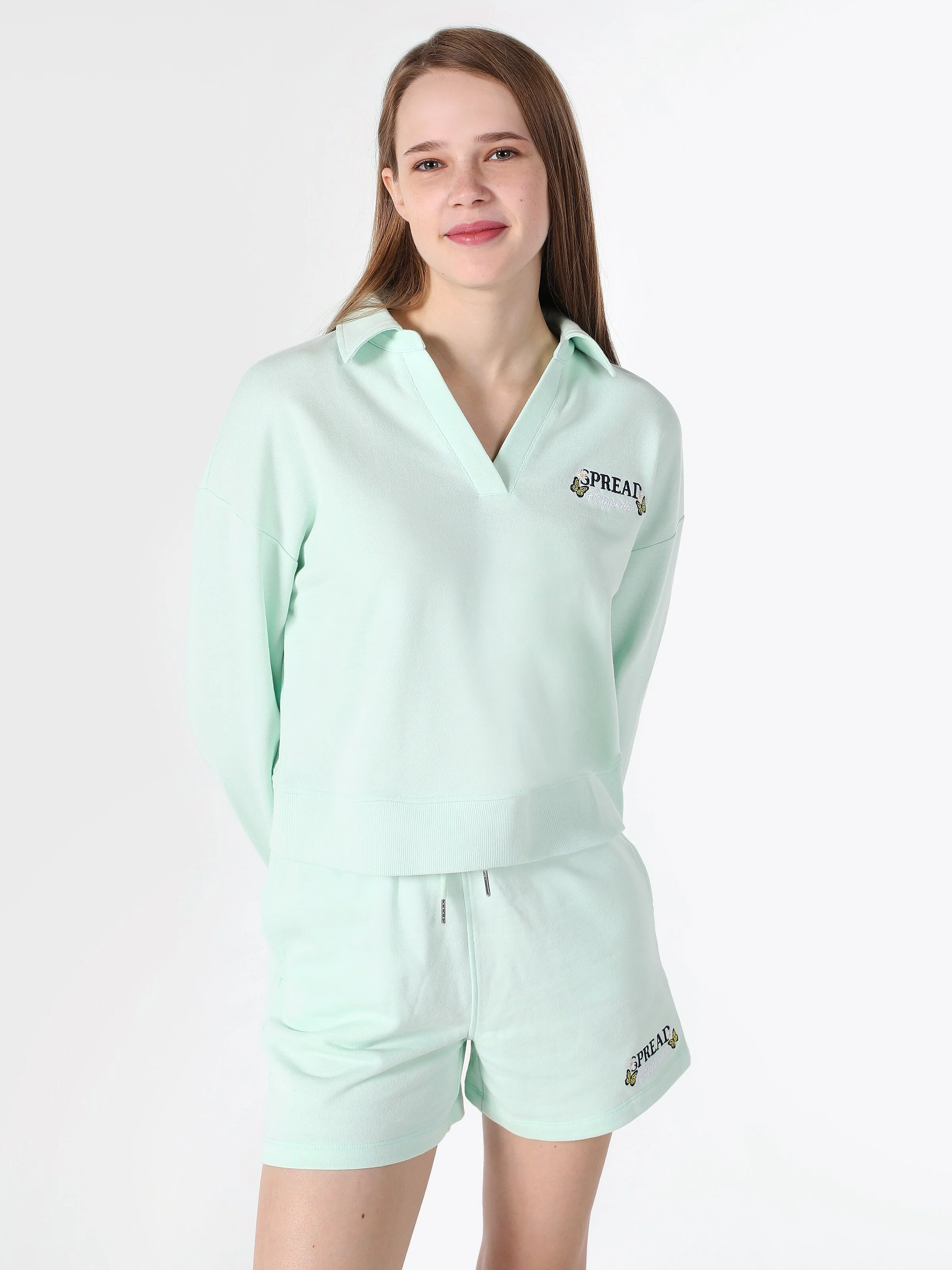 WOMEN SWEAT SHIRT | Colins