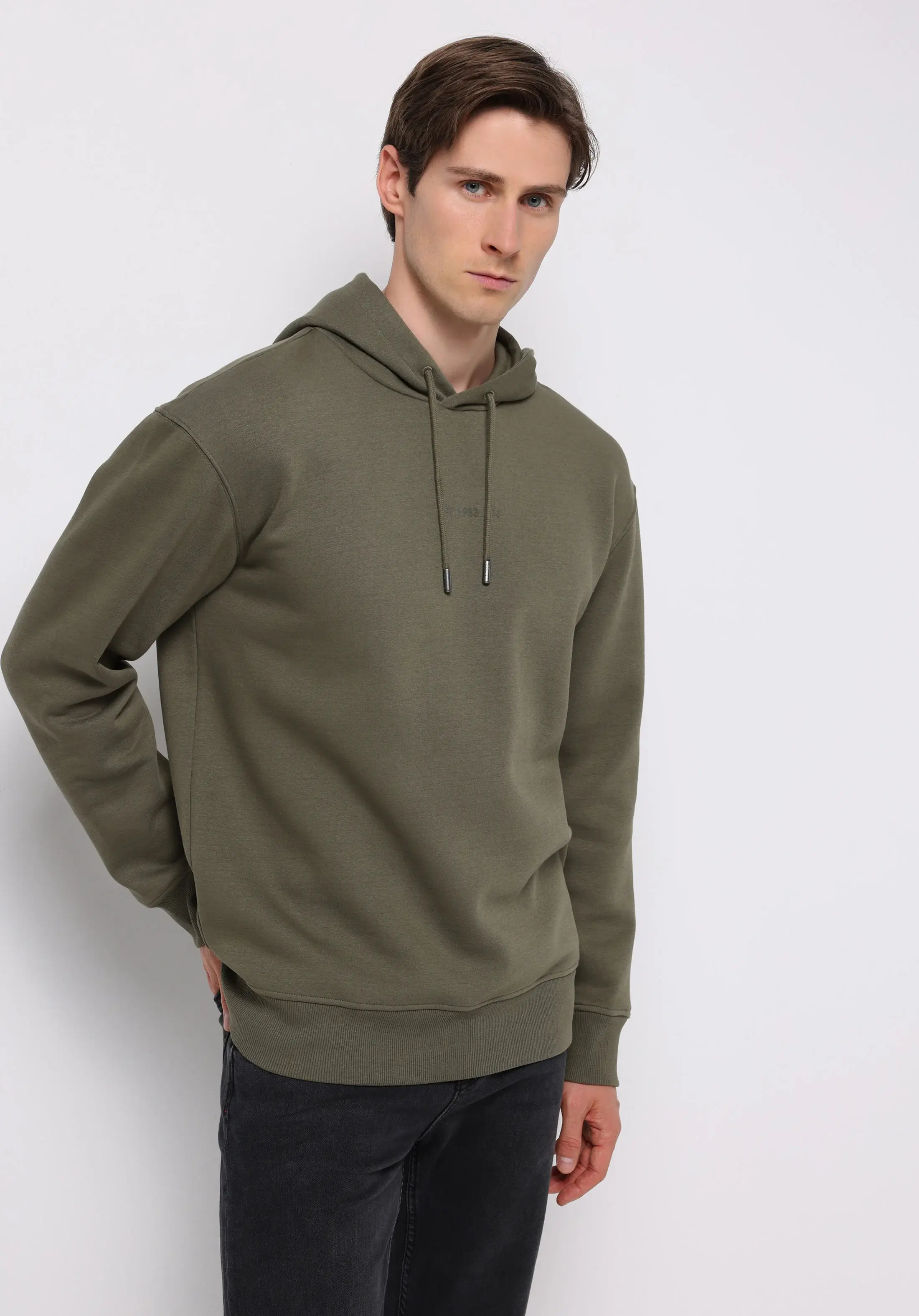 بلوزة  رجالي