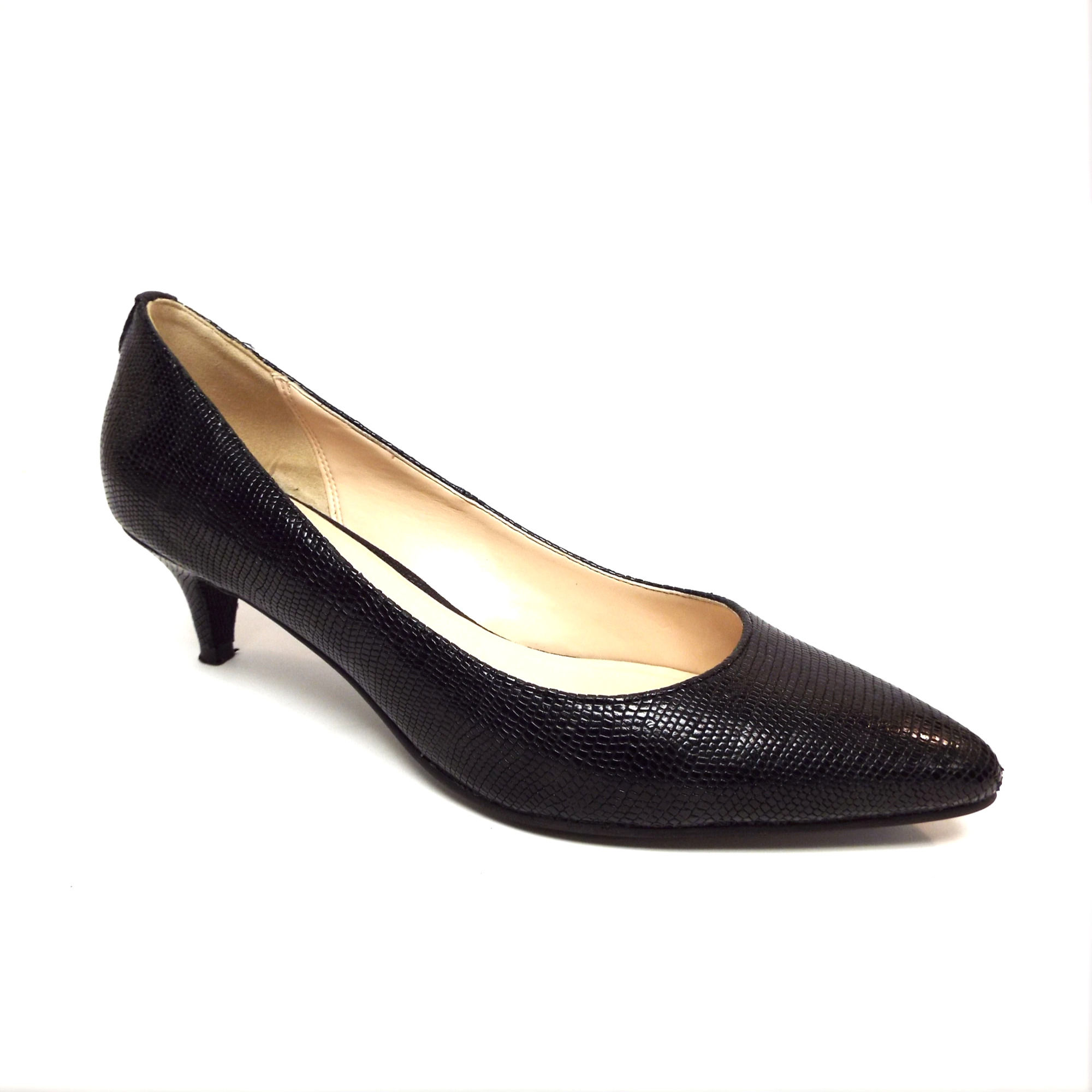 COLE HAAN Black Textured Leather Low Heel Pump Size 6.5 US
