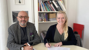 SIGNATURE D'UN ACCORD ENTRE L'ESÄ ET L'ALLIANCE FRANÇAISE