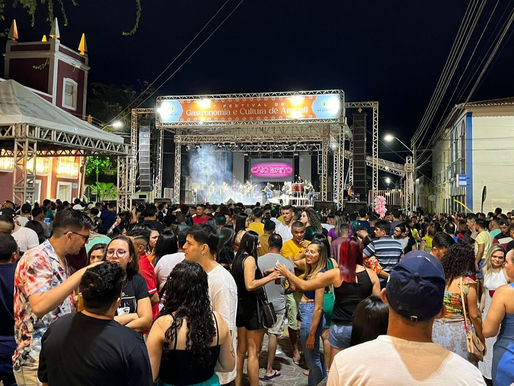 Festival de Aracati encerra com show de Elba Ramalho com público de mais de 20 mil pessoas
