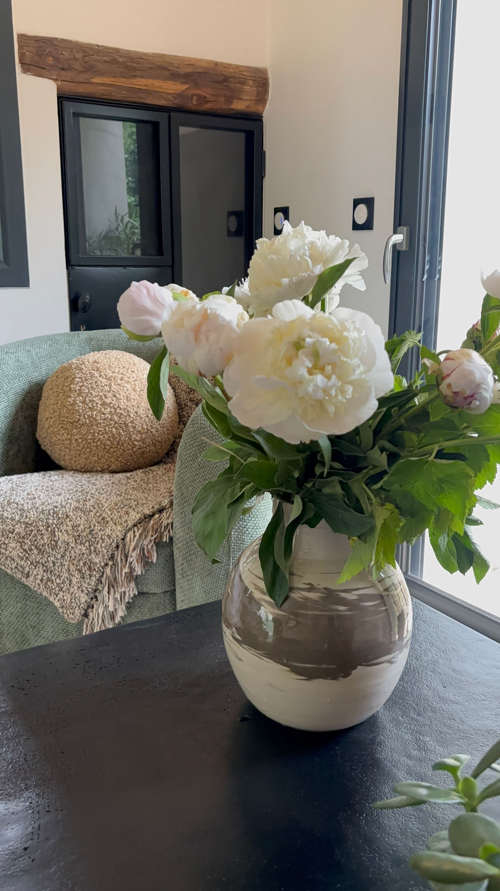 Vase et Pivoine