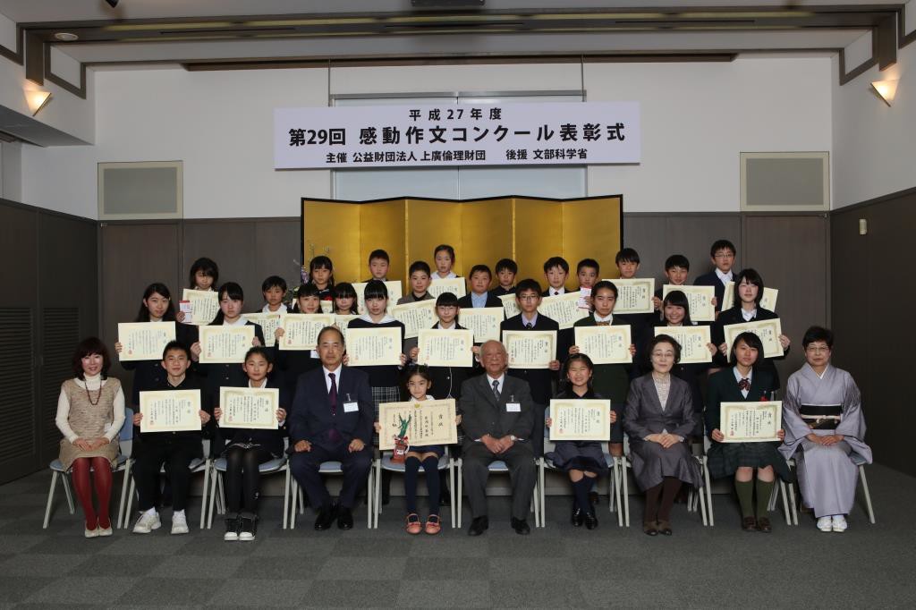 photo1