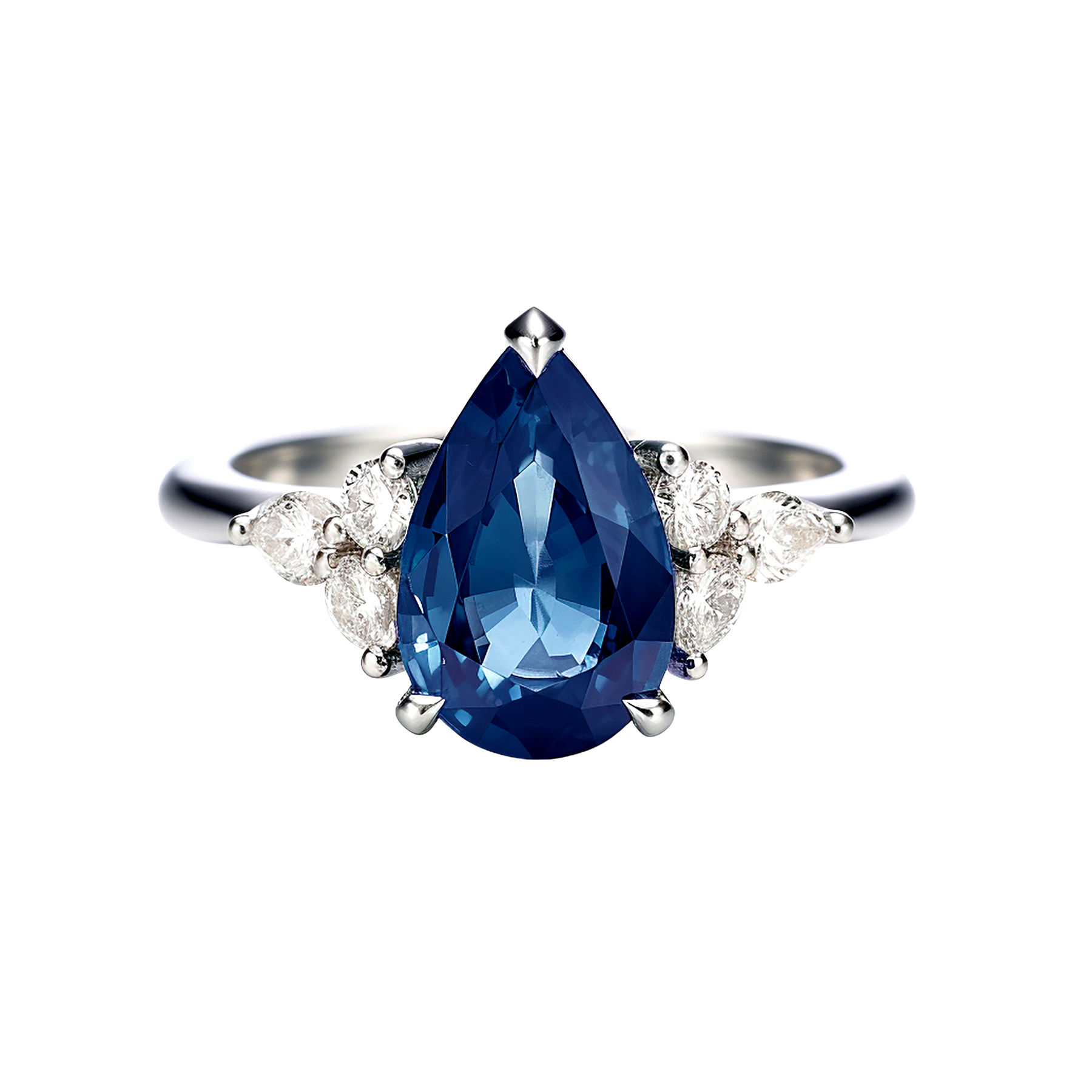 Isabella Ring with close-up of sapphire