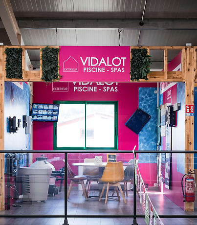 Magasin Vidalot Pisicine a Aubenas.jpg