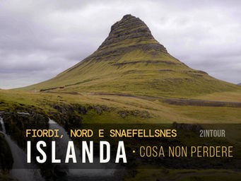 Montagna Kirkjufell dalla iconica forma conica e cascata Kirkjufellsfoss alla base