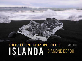 iceberg a forma di cuore sulla spiaggia nera di Breiðamerkursandur, meglio nota come Diamond Beach in Islanfa