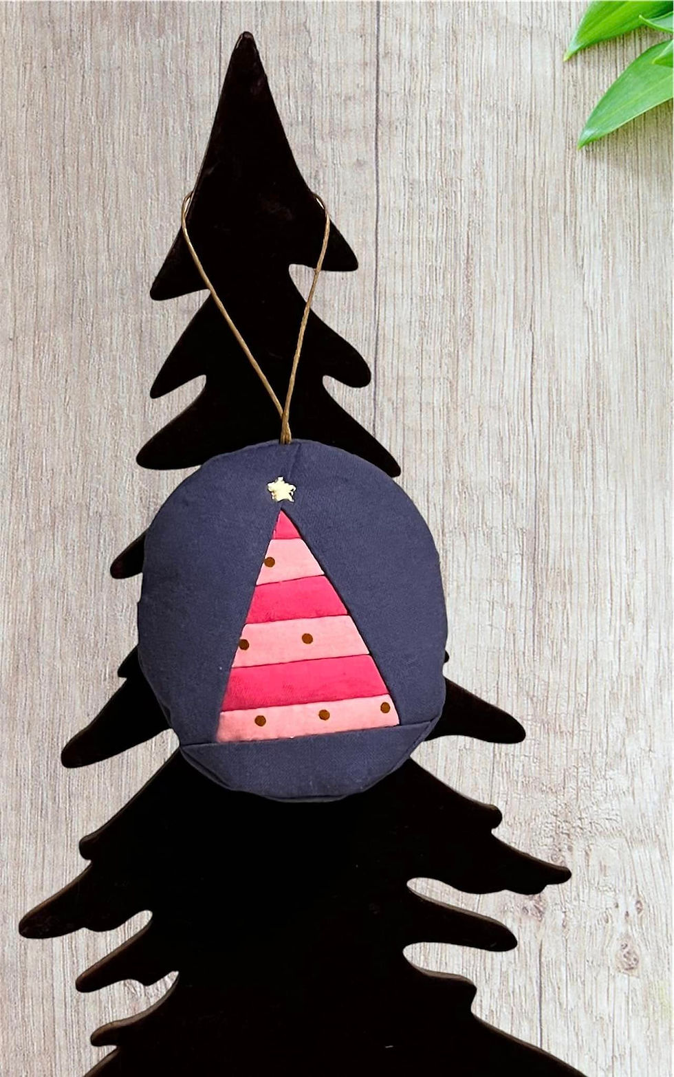 Miniaturbild: ITH Patchwork Tannenbaum Anhaenger mit Inlett