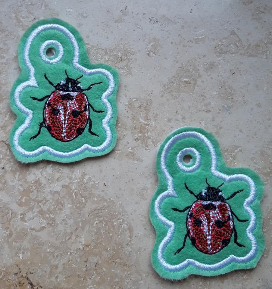 Miniaturbild: ITH Marienkäfer Anhänger