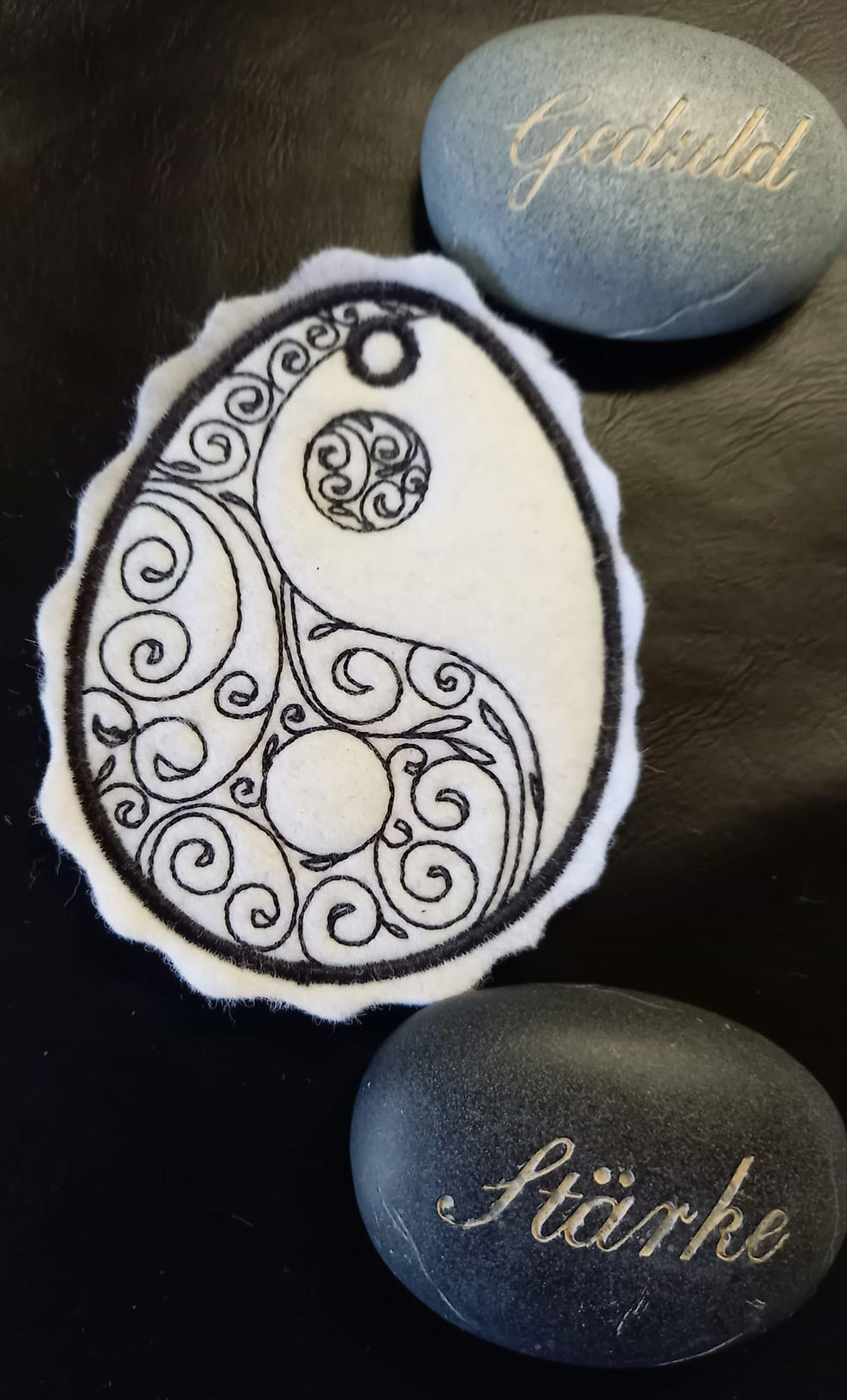 Miniaturbild: ITH Osteranhaenger YIN YANG