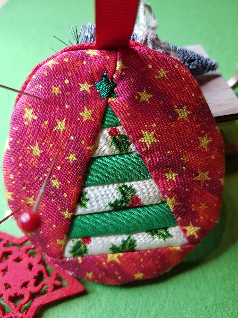 Miniaturbild: ITH Patchwork Tannenbaum Anhaenger mit Inlett