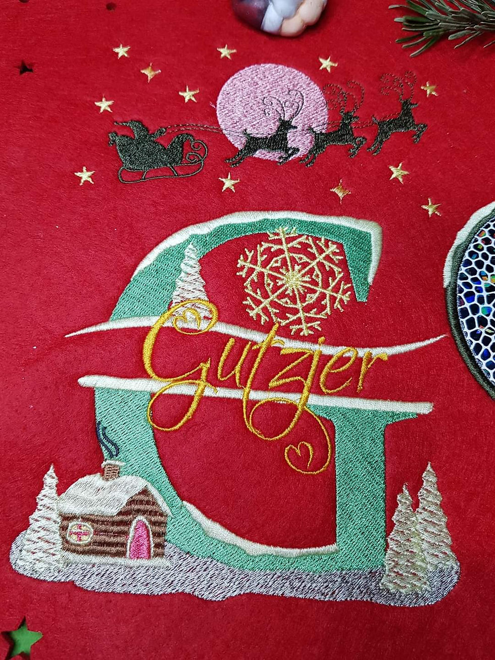 Miniaturbild: Christmas-Split-Monogramm "G" mit freiem Textbereich
