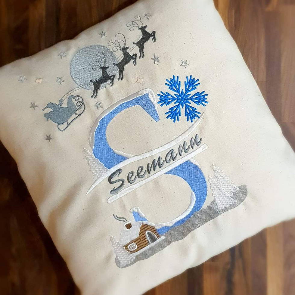 Miniaturbild: Christmas-Split-Monogramm "S" mit freiem Textbereich