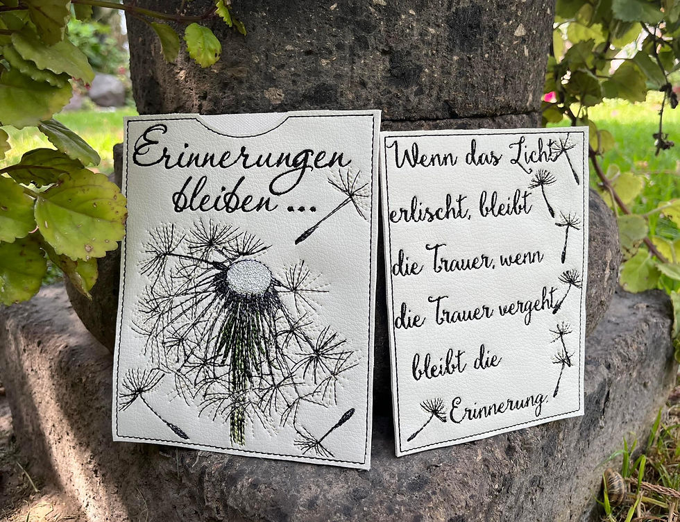 Miniaturbild: ITH Trauerkarte und einem Umschlag mit Pusteblume - Erinnerungen bleiben