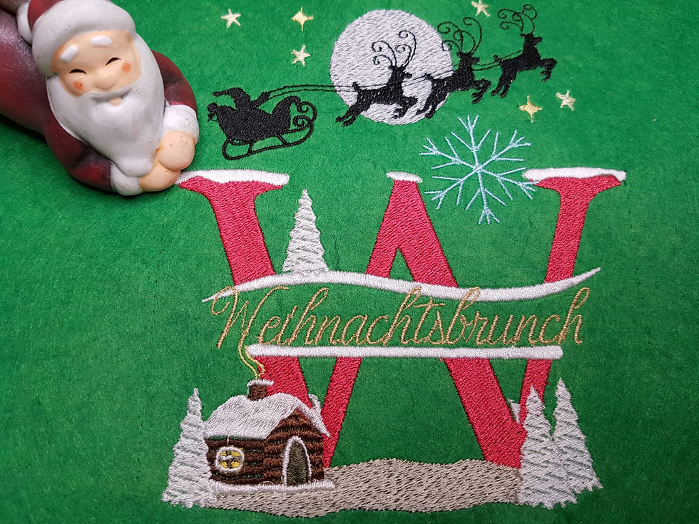 Miniaturbild: Christmas-Split-Monogramm "W" mit freiem Textbereich