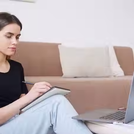 Online Business School: qualificação britânica sem sair do Brasil 