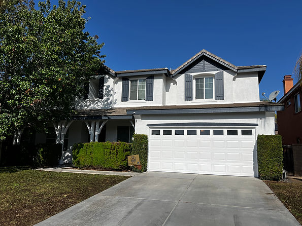 2025-exterior-house-painting-Murrieta-92563-garage-door.JPG