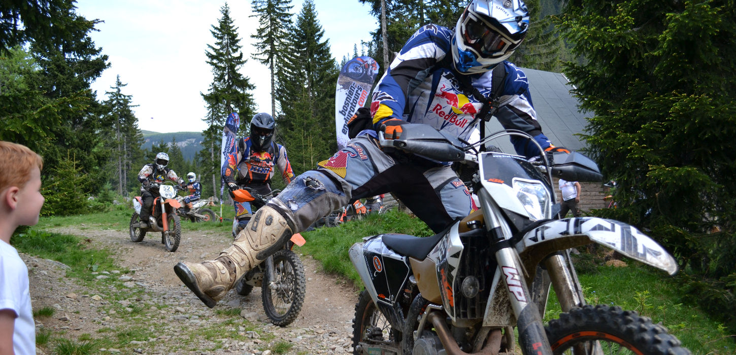 Team | bosnien-endurotours