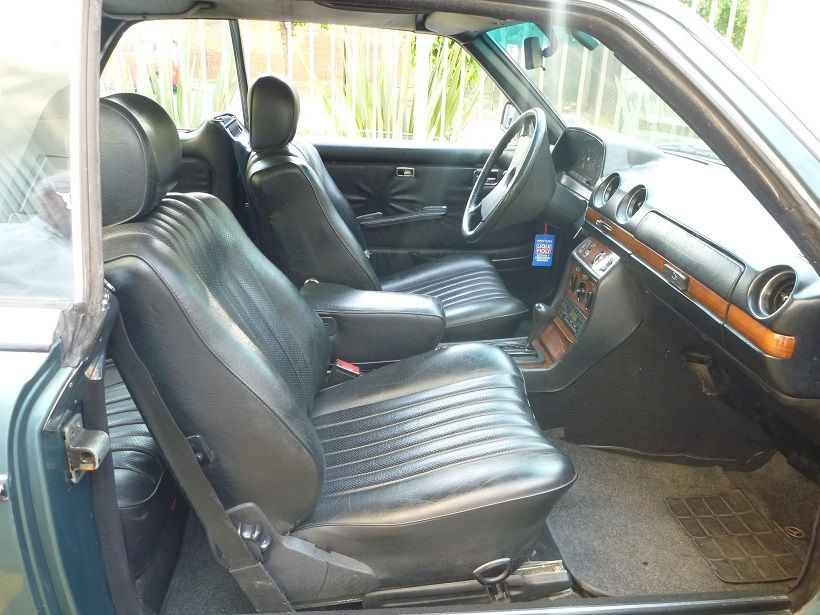Miniatura: VENDIDO Mercedes Benz 230CE 1982
